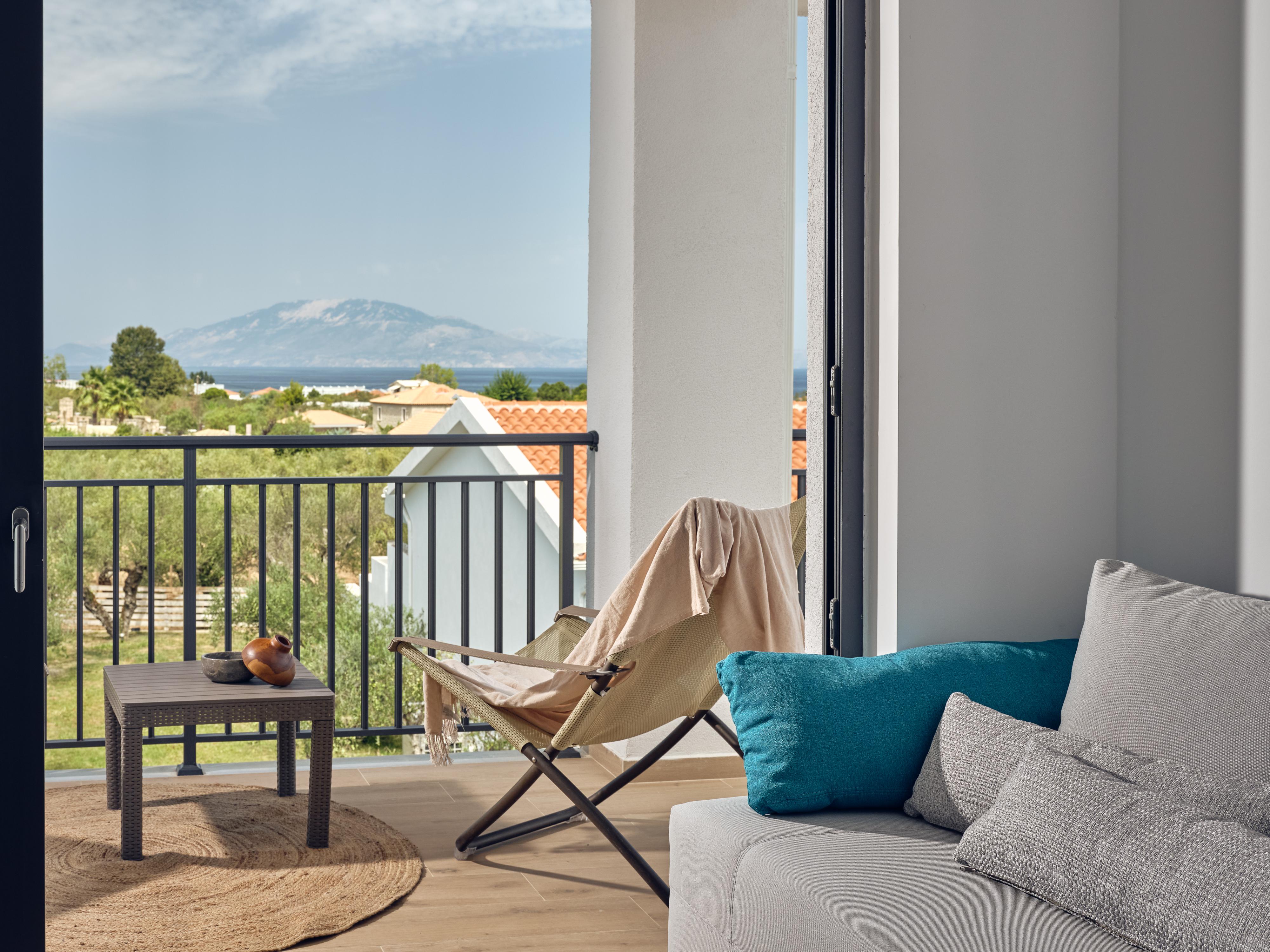 Cavo Orient Beach Hotel & Suites Drosia  Exterior photo